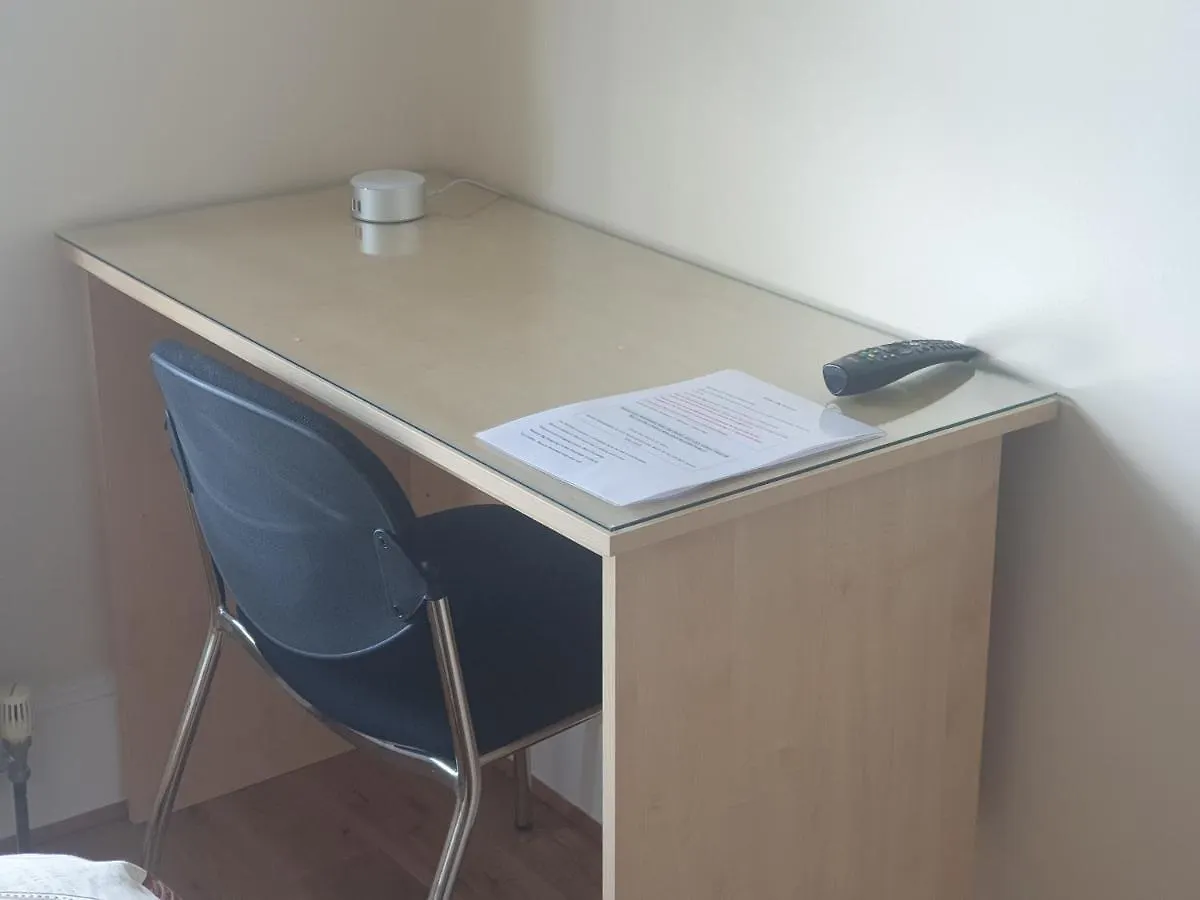 London Luxury 2 Bedroom Apartment 5 Min From Tube Station With Free Parking Wanstead